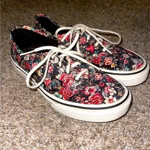 Floral low top vans